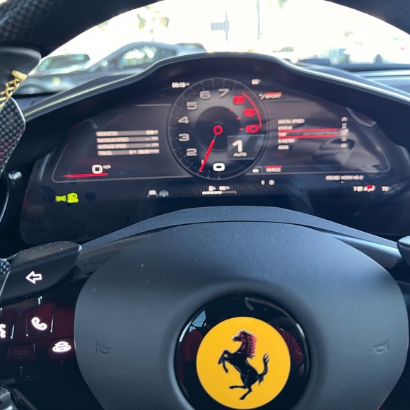 Meet your Posher, Aaron - Picture 7 of 16